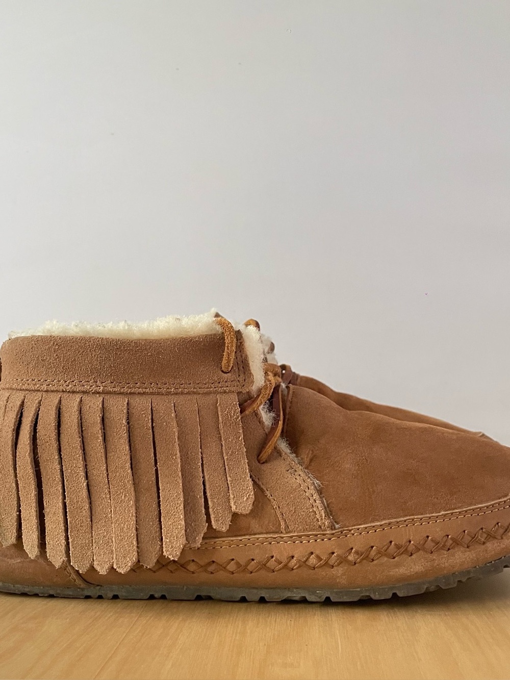 Manitobah mukluks women’s classic fringe boots | US 11
